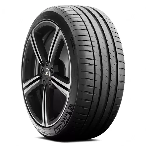 MICHELIN Pilot Sport 4